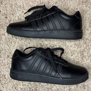 🦍 K-Swiss Kids Classic Black Sneakers 🦍